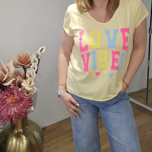 T-SHIRT LOVE